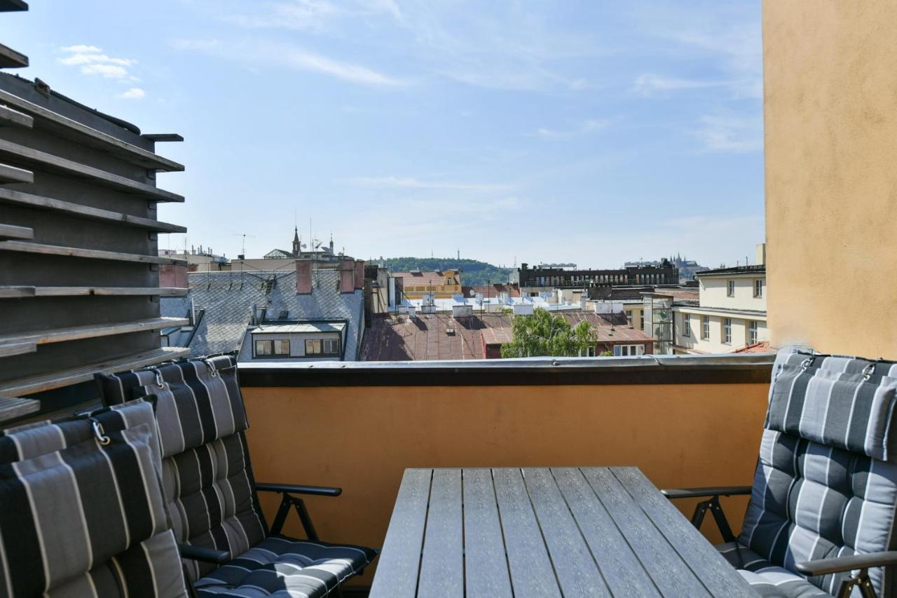 Luxury Central Penthouse With Sauna, Terrace, 250M2, 5Bdrm, 3Bthrm Praha Eksteriør bilde