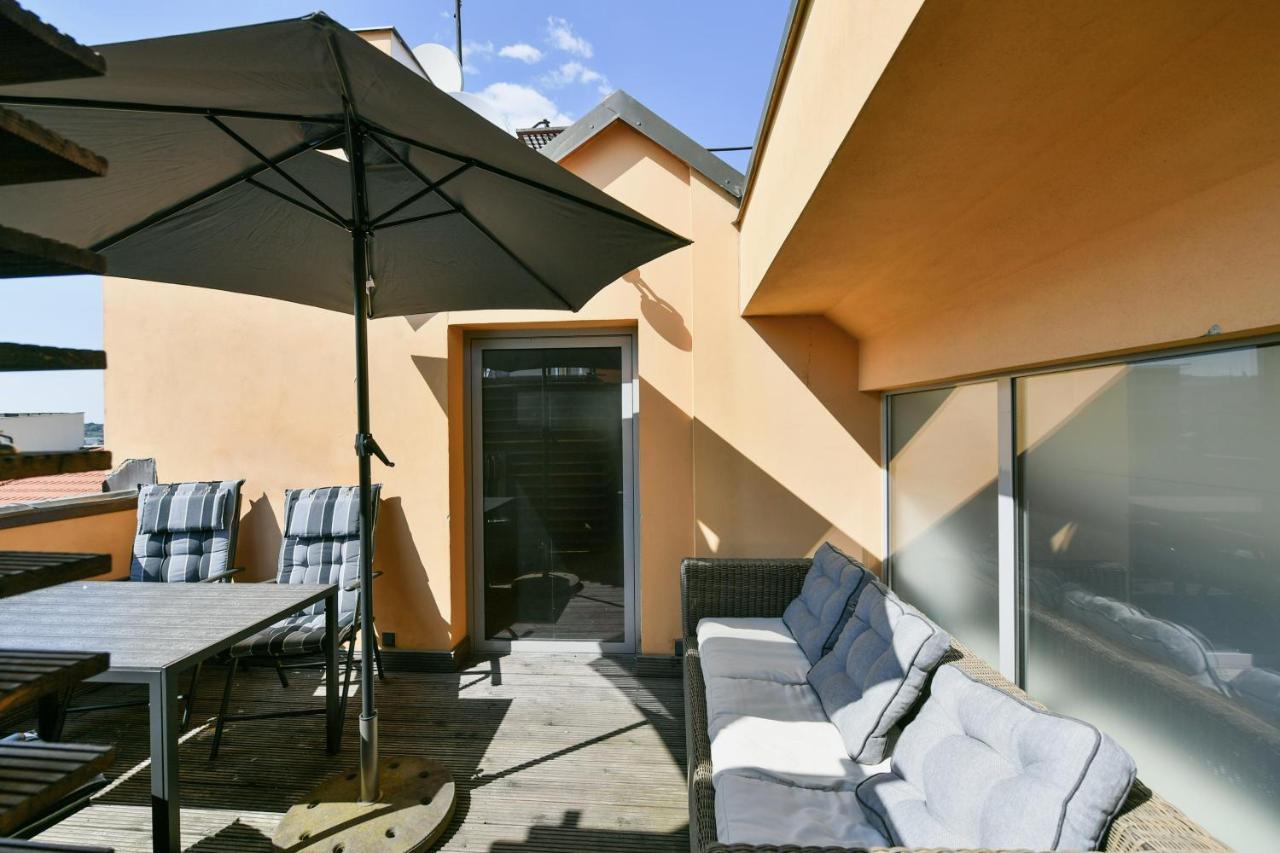 Luxury Central Penthouse With Sauna, Terrace, 250M2, 5Bdrm, 3Bthrm Praha Eksteriør bilde